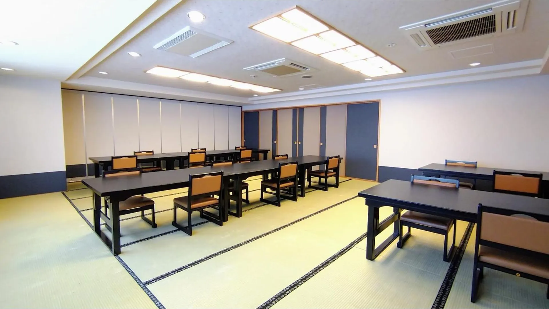 Rishiri Fuji Kanko Hotel - Vacation Stay 63414V Oshidomari
